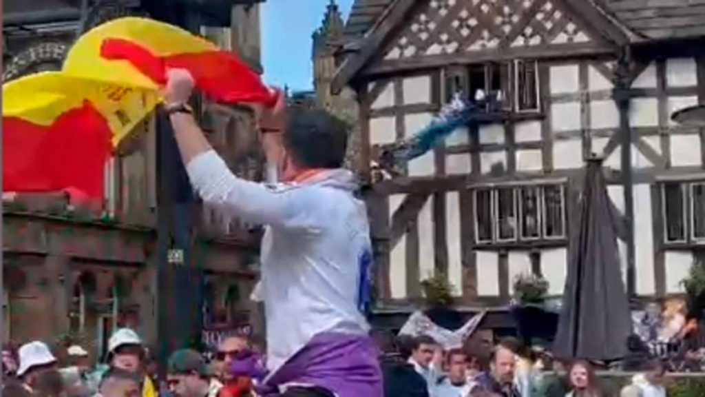 Lo que hizo la afición del Real Madrid en Manchester en la Champions.