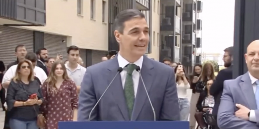 Pedro Sánchez recibe un abucheo silenciado por los medios del Régimen