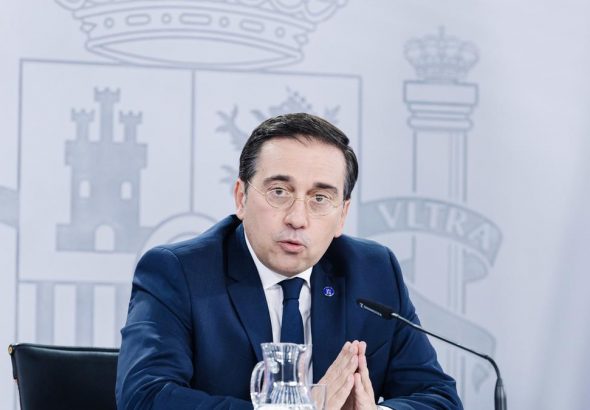 El PSOE busca un enfrentamiento con Milei y Argentina