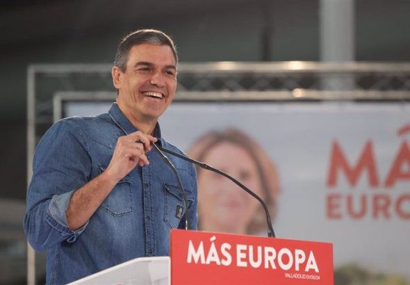 Los bulos de Pedro Sánchez con la maquina del fango