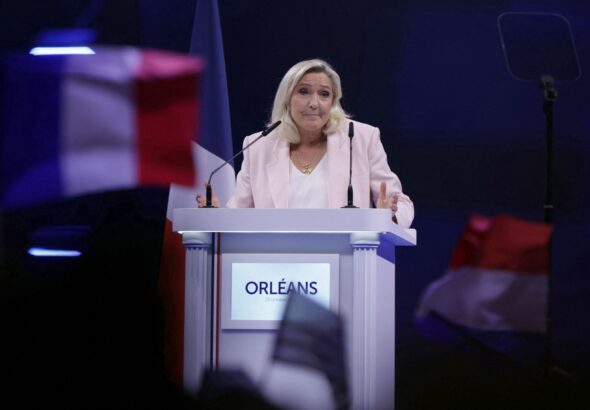 Marine Le Pen lanza un llamamiento si gana las elecciones presidenciales en Francia