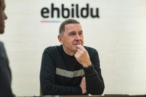 Los ex militantes de la banda terrorista ETA en las listas electorales de Bildu